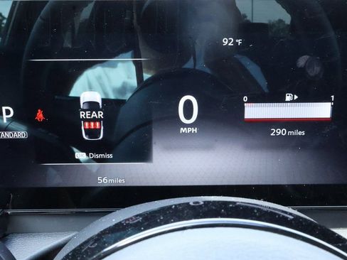 New 2025 Nissan Kicks SR image 9