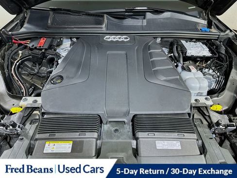 Used 2023 Audi Q7 2.0T Premium Plus w/ Premium Plus Package AWD/4WD image 32