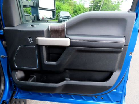 Used 2021 Ford F350 Lariat image 50