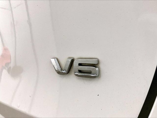 Used 2018 Kia Sorento LX AWD/4WD image 13