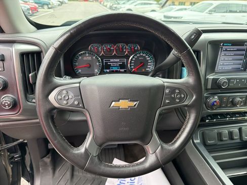 Used 2017 Chevrolet Silverado 1500 LTZ Z71 w/ LTZ Plus Package AWD/4WD image 17