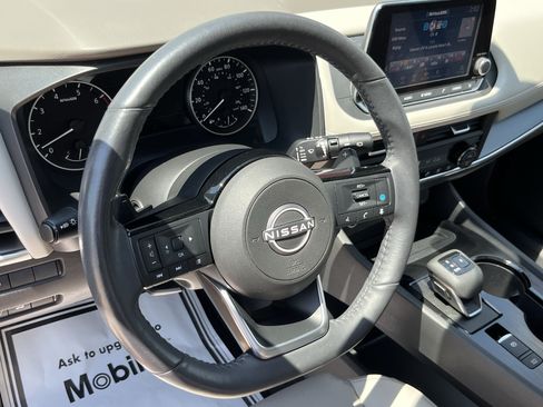 Used 2023 Nissan Rogue SV w/ SV Premium B Package AWD/4WD image 24