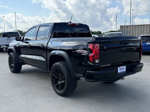 Used 2024 Chevrolet Colorado Trail Boss AWD/4WD image 7
