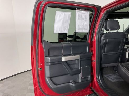 Used 2020 Ford F150 Lariat image 28