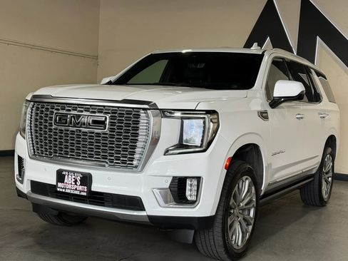 Used 2021 GMC Yukon Denali w/ Denali Ultimate Package RWD image 1