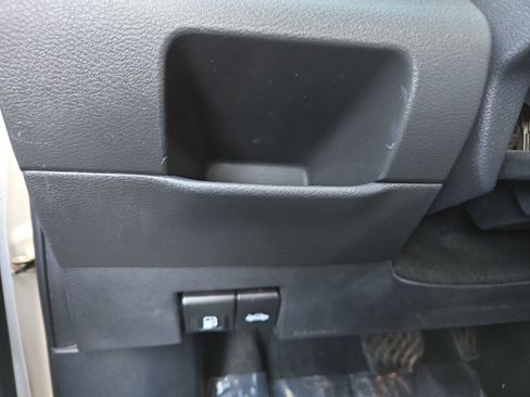 Used 2023 Nissan Kicks SV image 19