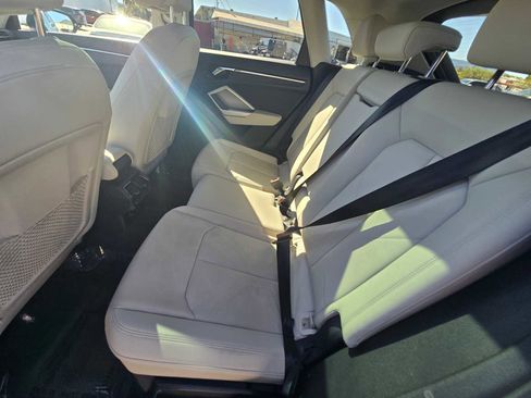 Used 2024 Audi Q3 2.0T Premium image 20