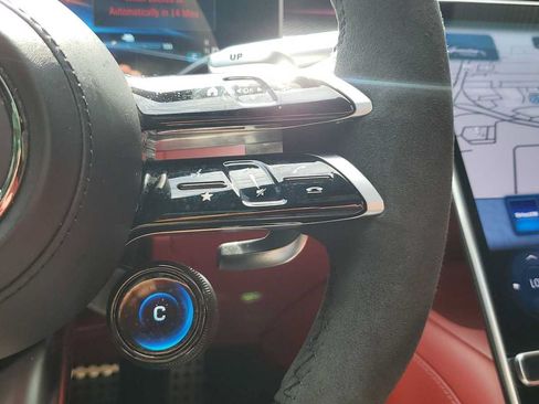 Used 2024 Mercedes-Benz S 63 AMG S image 25