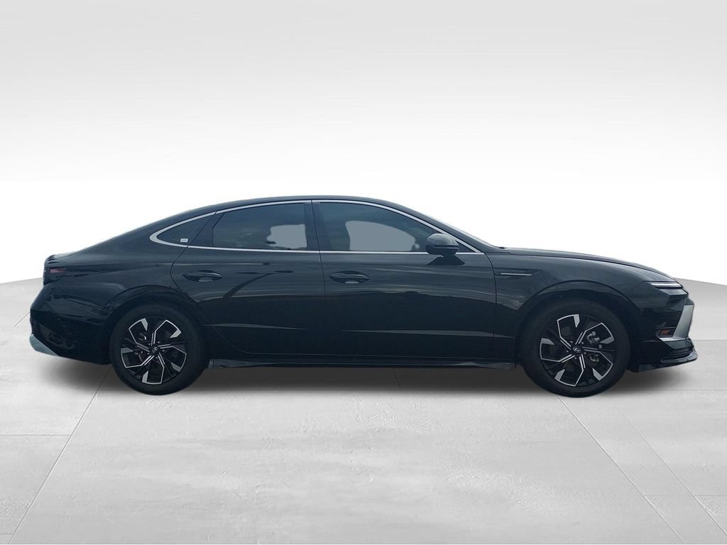 Used 2024 Hyundai Sonata SEL FWD image 6
