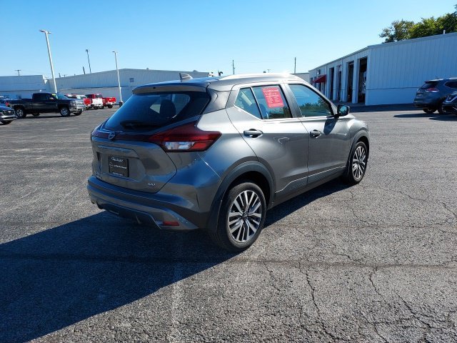 Used 2023 Nissan Kicks SV FWD image 4