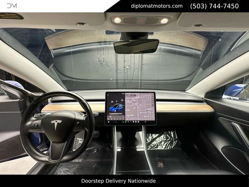 Used 2018 Tesla Model 3 Long Range image 24