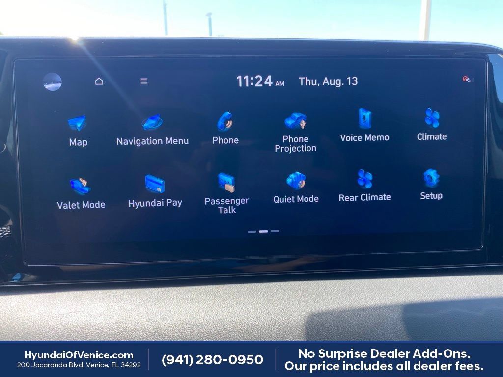 Certified 2024 Hyundai Palisade Limited FWD image 15