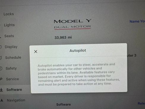 Used 2023 Tesla Model Y Performance AWD/4WD image 23