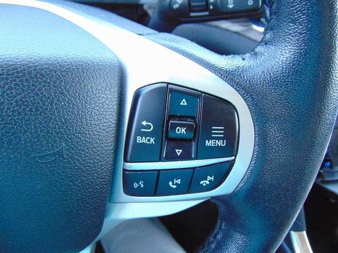 Used 2021 Ford Explorer Limited image 47