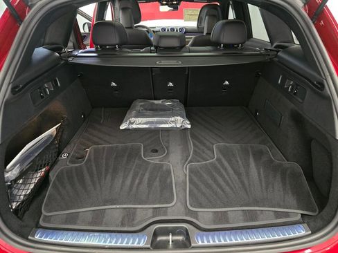 New 2025 Mercedes-Benz GLC 63 AMG S image 11
