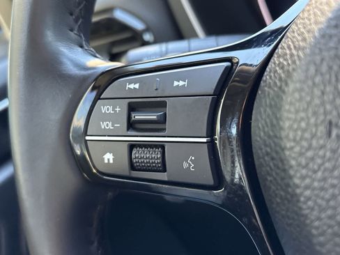 Used 2023 Honda Pilot EX-L image 32