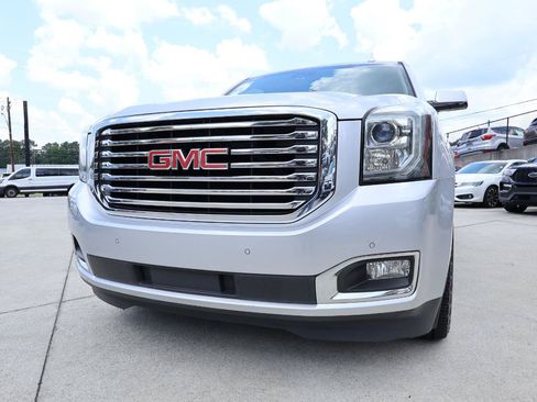 Used 2016 GMC Yukon XL SLT w/ Premium Edition RWD image 35