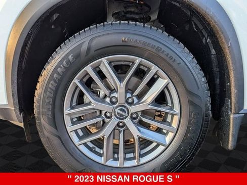 Used 2023 Nissan Rogue S AWD/4WD image 9