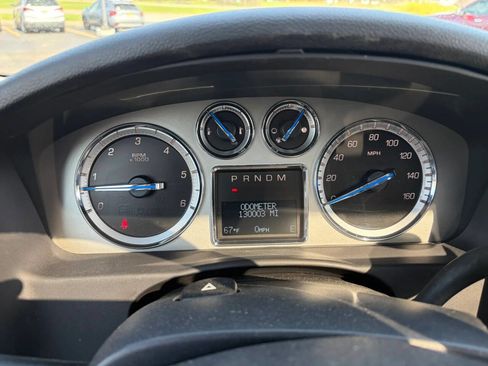 Used 2012 Cadillac Escalade ESV Premium AWD/4WD image 15