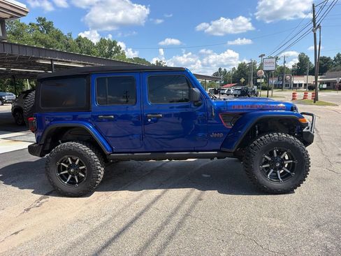 Used 2020 Jeep Wrangler Unlimited Rubicon AWD/4WD image 4