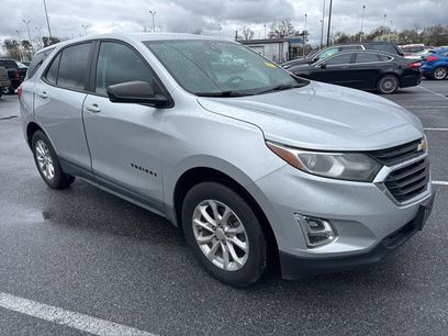 Used 2020 Chevrolet Equinox LS w/ LS Convenience Package