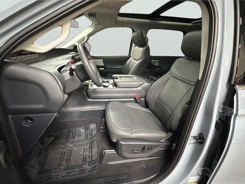 New 2026 Ford Expedition Active image 24