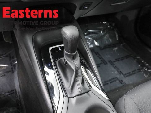 Used 2023 Toyota Corolla LE w/ LE Convenience Package image 13