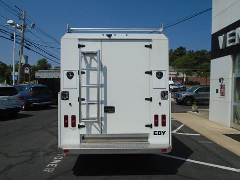 New 2025 GMC Savana 3500 w/ Power Convenience Package image 8