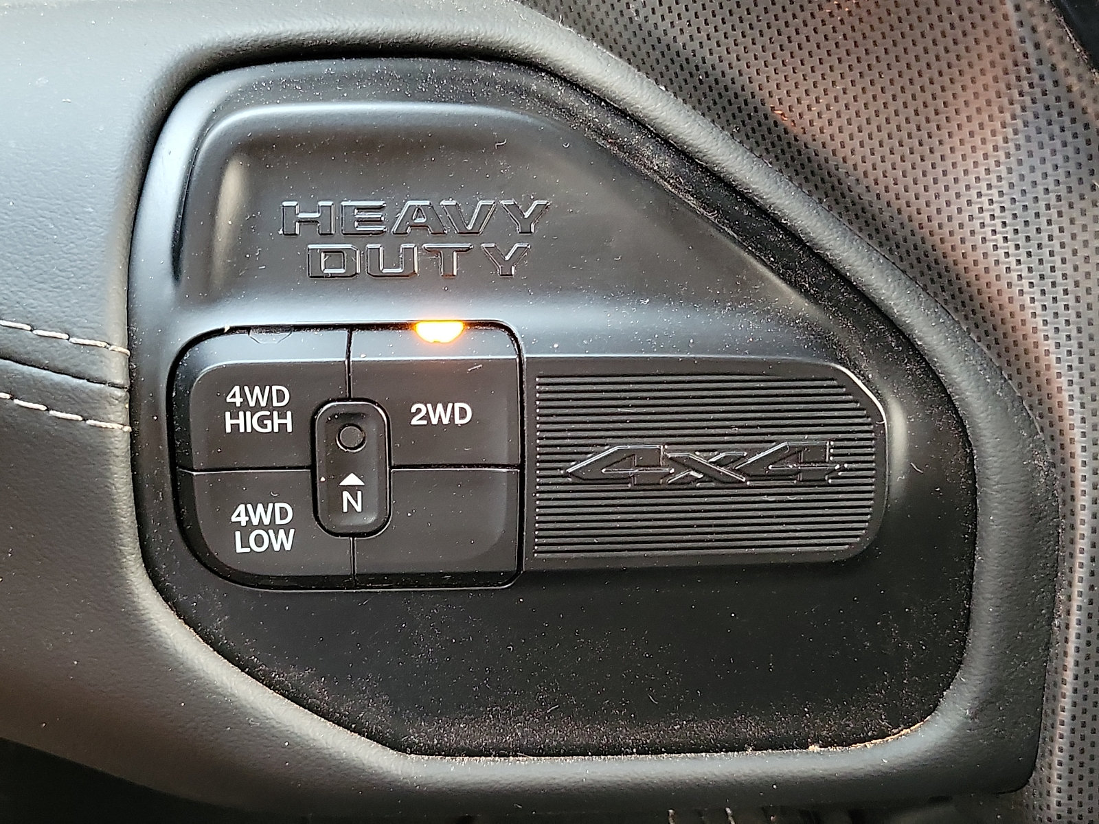 Used 2024 RAM 2500 Limited AWD/4WD image 16