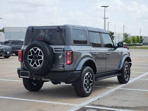 Used 2024 Ford Bronco Outer Banks AWD/4WD image 7