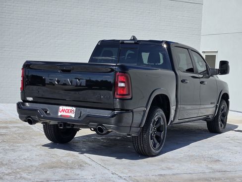 Used 2025 RAM 1500 Big Horn image 8