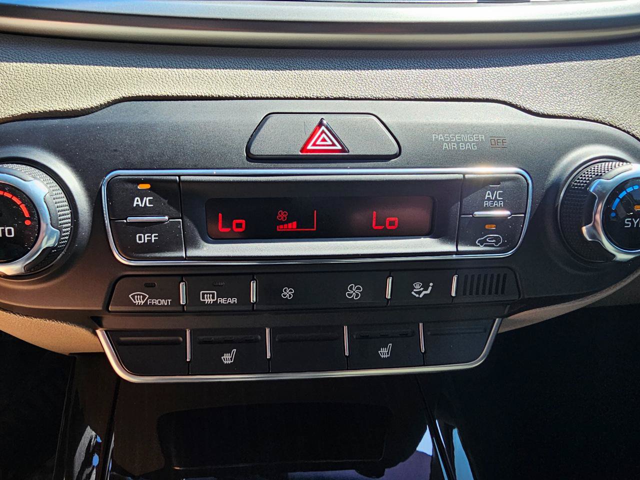 Used 2020 Kia Sorento EX FWD image 39