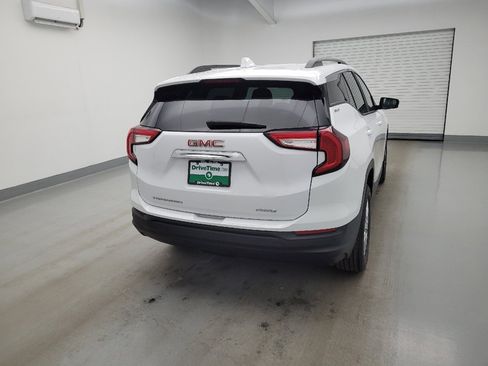 Used 2023 GMC Terrain SLE w/ Driver Convenience Package AWD/4WD image 7