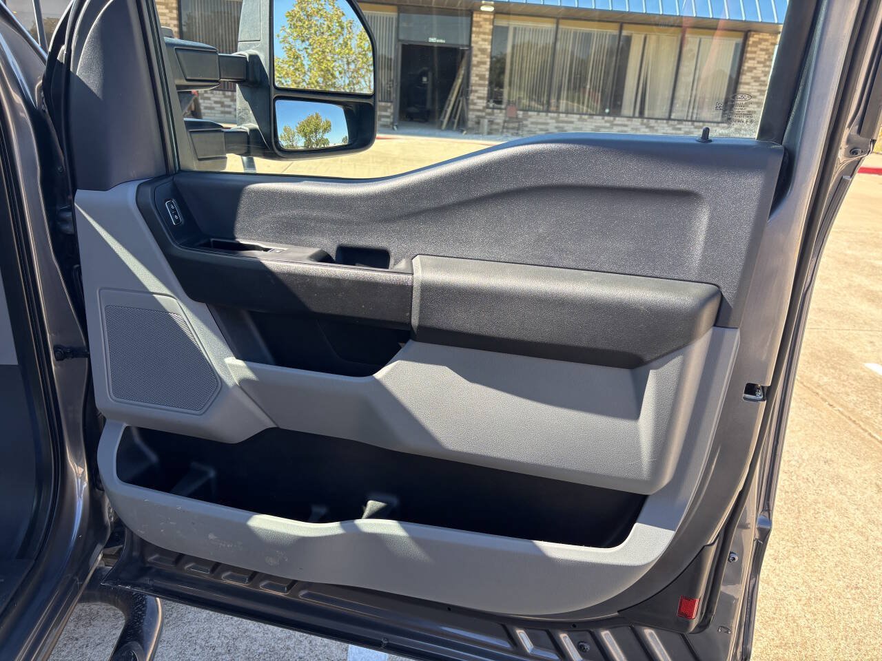 Used 2024 Ford F350 XL w/ FX4 Off-Road Package AWD/4WD image 23