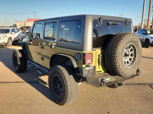 Used 2013 Jeep Wrangler Unlimited Sport image 3