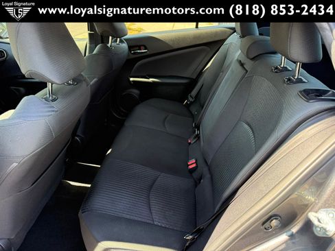Used 2016 Toyota Prius Three w/ Advanced Technology Package FWD image 13