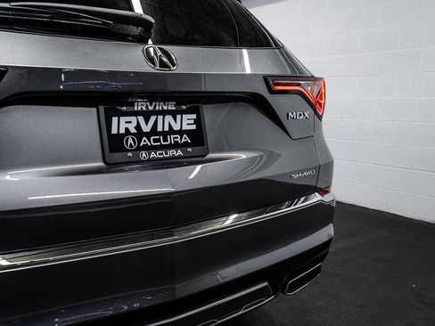 New 2026 Acura MDX SH-AWD image 16