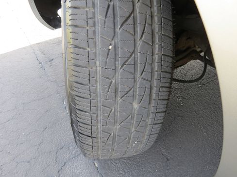 Used 2004 Nissan Frontier XE w/ (VTP) Value Truck Pkg image 30