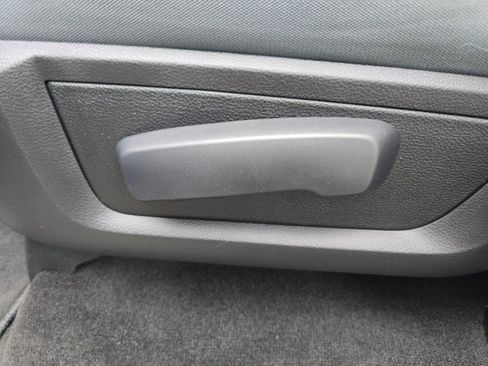 Used 2017 RAM 2500 Tradesman w/ Chrome Appearance Group image 25