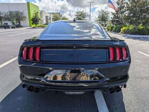 Used 2022 Ford Mustang GT Premium w/ Equipment Group 401A RWD image 4