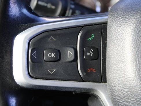 Used 2021 RAM 1500 Big Horn image 14