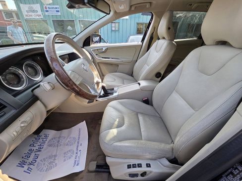 Used 2013 Volvo XC60 3.2 AWD/4WD image 19