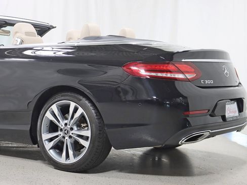 Used 2019 Mercedes-Benz C 300 4MATIC Cabriolet w/ Multimedia Package image 12
