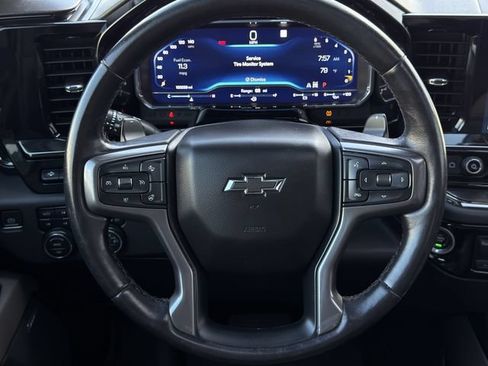 Certified 2022 Chevrolet Silverado 1500 ZR2 w/ Technology Package AWD/4WD image 18