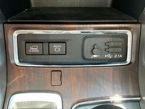 Used 2019 Subaru Ascent Touring AWD/4WD image 26