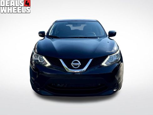 Used 2017 Nissan Rogue Sport S w/ S Appearance Package FWD image 2