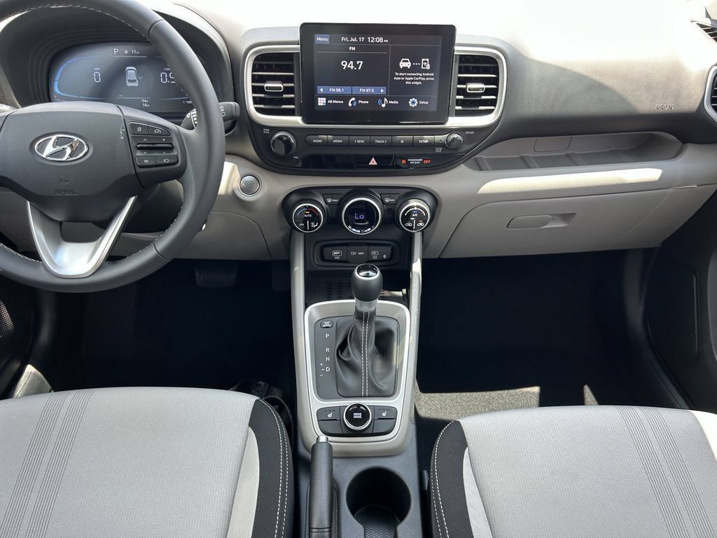 New 2026 Hyundai Venue SEL FWD image 18