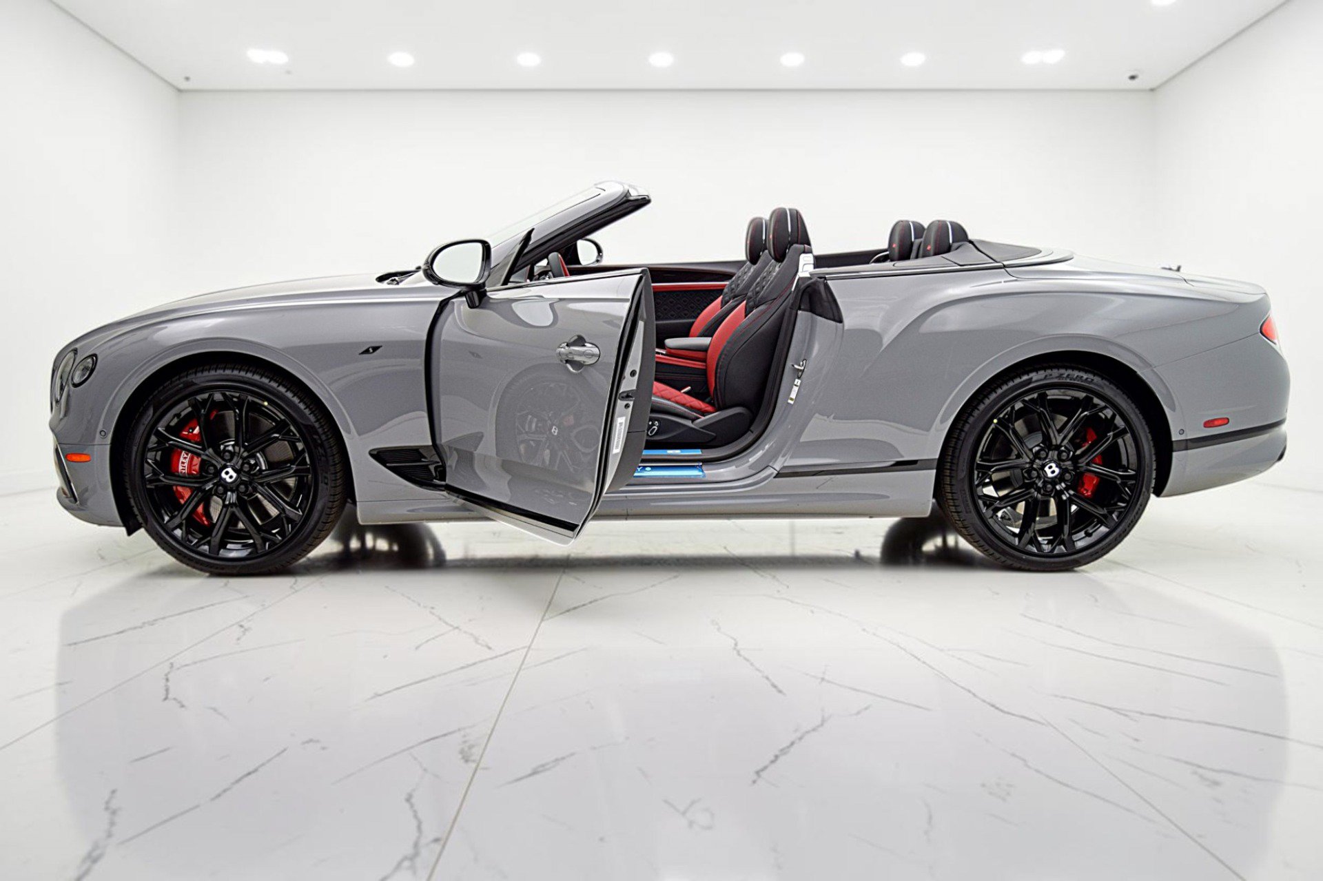 Certified 2023 Bentley Continental GT S AWD/4WD image 4