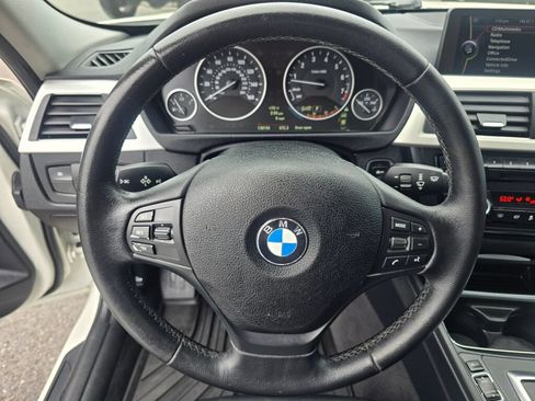 Used 2013 BMW 328i xDrive Sedan AWD/4WD image 21