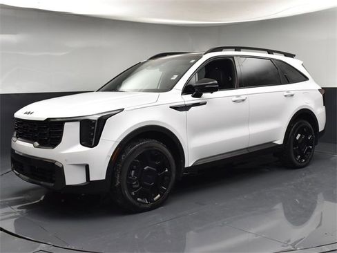 Certified 2025 Kia Sorento SX Prestige image 4